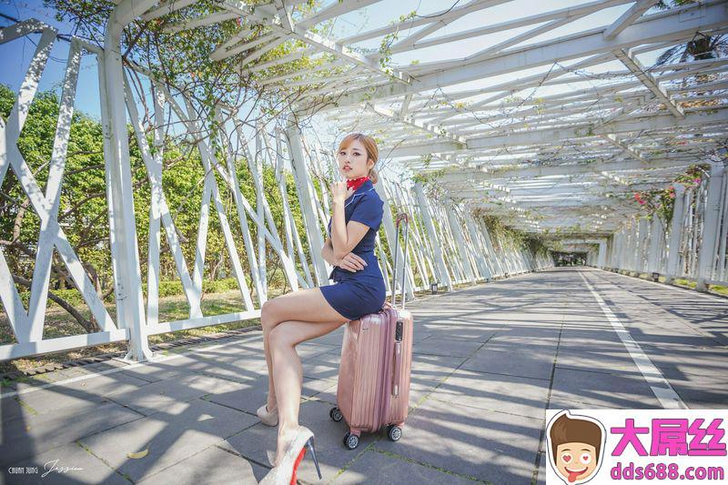 Model写真系列卡卡儿空姐制服高跟美腿